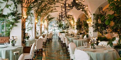 Italy's restaurant - Grotta Palazzese: Italy’s Restaurant Built Inside a Cave. By Jennifer Dombrowski 18 Comments. We have all seen the photo and the accompanying articles …